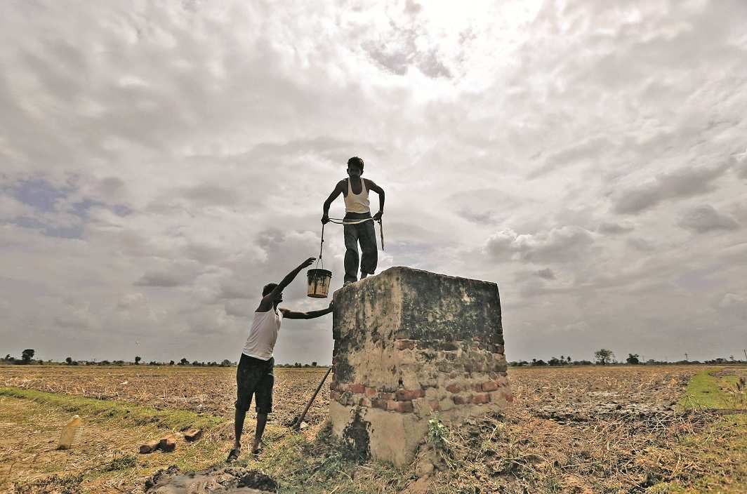 Drought and the vagaries of nature affect the lives of farmers all over the country. Photo: UNI