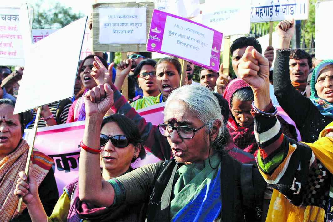 Even before the RTI Act, Aruna Roy and other activists were involved in educating rural citizens that RTI was their fundamental right. Photo: UNI