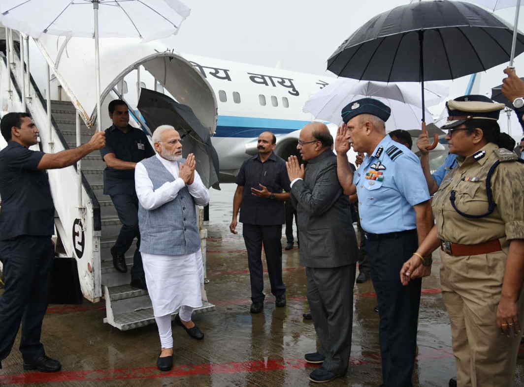 STOCKTAKING: Prime Minister Narendra Modi arrives at Sardar Vallabhbhai Patel International Airport, Ahmedabad, PIB