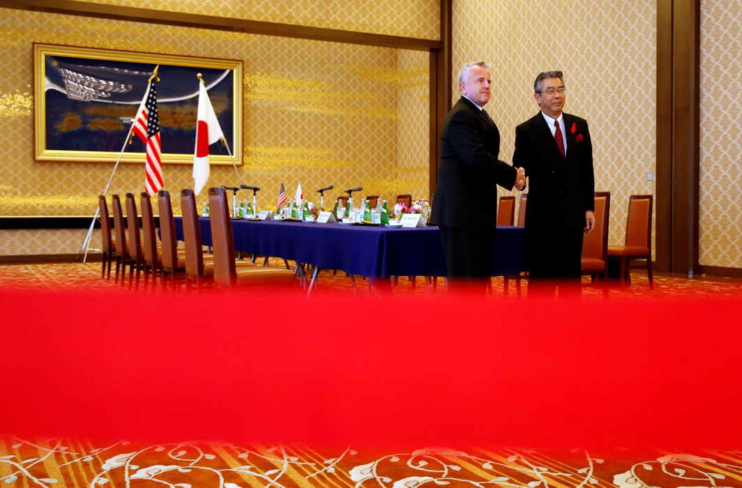 MEET AND GREET: US Deputy Secretary of State John Sullivan (left) meets with his Japanese counterpart Vice Foreign Minister Shinsuke Sugiyama at the Foreign Ministry's Iikura guest house in Tokyo, Japan, Reuters/UNI