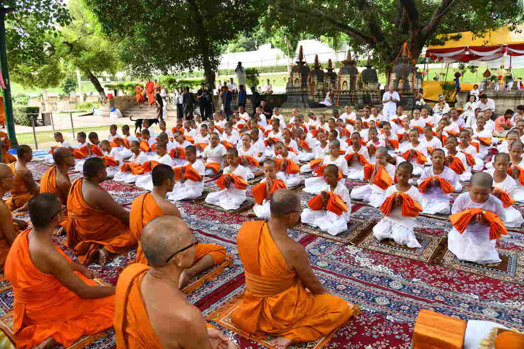 BLESSED ARE THE MEEK: Novice devotees from royal family of Thailand get ordination as Buddhist monks under the holy Bodhi tree at the world heritage Mahabodhi temple in Bodhgaya, UNI