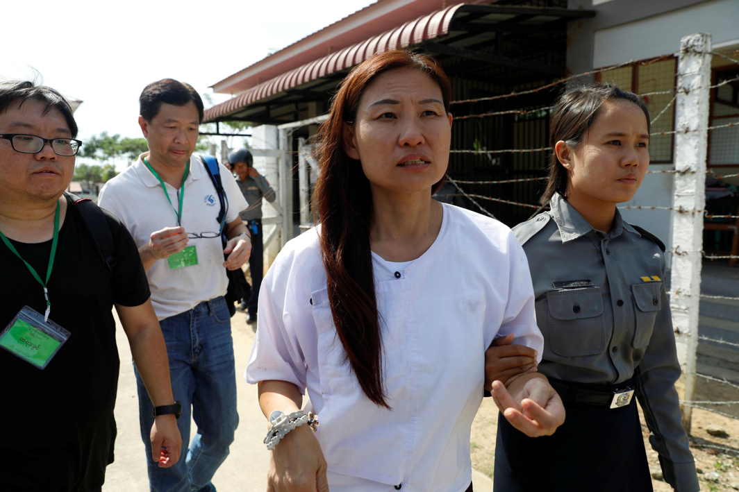 DRONE TROUBLE: Malaysian journalist Mok Choy Lin arrives for her court hearing in Zabuthiri court at Naypyitaw, Myanmar. They got jail for two months, Reuters/UNI