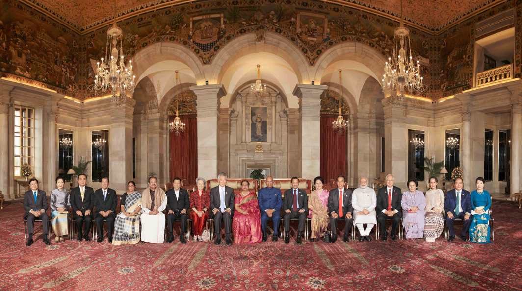AUGUST COMPANY: President Ram Nath Kovind, First Lady of India, Vice-President M Venkaiah Naidu and Prime Minister Narendra Modi pose for a photograph with Asean heads of state, their spouses and government officials at Rashtrapati Bhavan in New Delhi, UNI