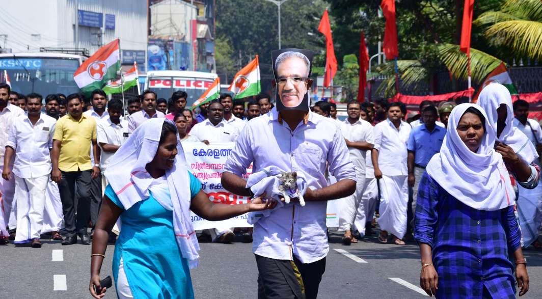 MASKED OUTRAGE: Youth Congress activists stage a secretariat march in protest against the reinstatement of former Kerala Transport Minister and Nationalist Congress Party (NCP) leader A K Saseendharan, who was acquitted in the controversial sleaze call row, in Thiruvananthapuram, UNI