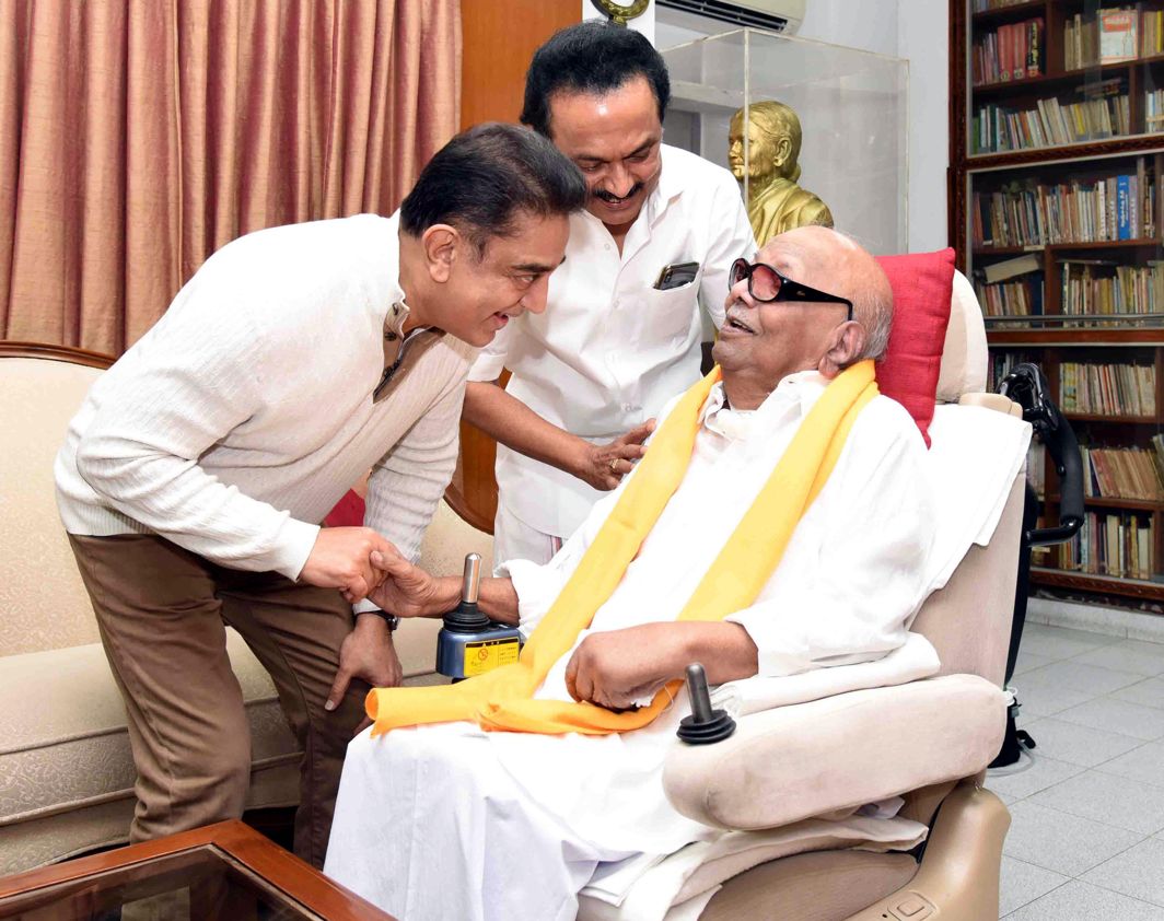 COMMON GROUND? Actor Kamal Haasan, who would be embarking on his political journey on February 21, calls on DMK president M Karunanidhi at his Gopalapuram residence, in Chennai, UNI