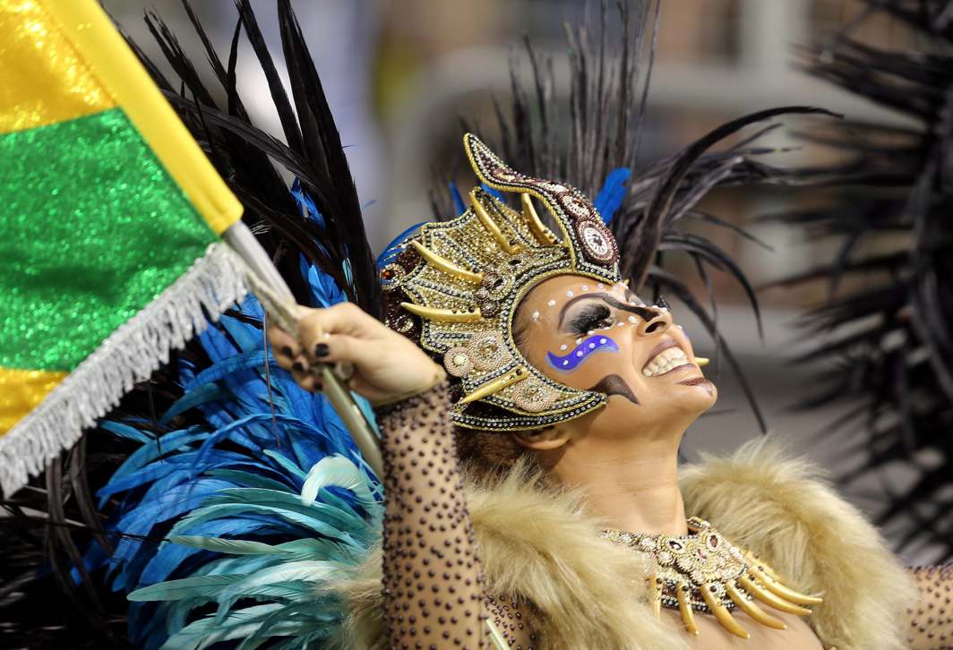 CARNIVAL TIME: A reveler from the Peruche Samba School takes part in a carnival at Anhembi Sambadrome in Sao Paulo, Reuters/UNI