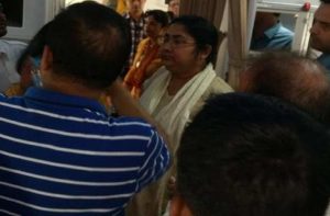 TMC MP after Shivsena Sasand did a ruckus in Air India's flight. Flight delays - 2