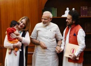 PM Modi welcomes 'Madina' - 3